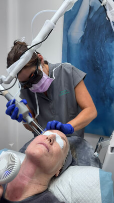 Nouvelle Cosmetics High quality cosmetic treatments